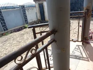 Furnished 4bdrm House in Kira for Sale