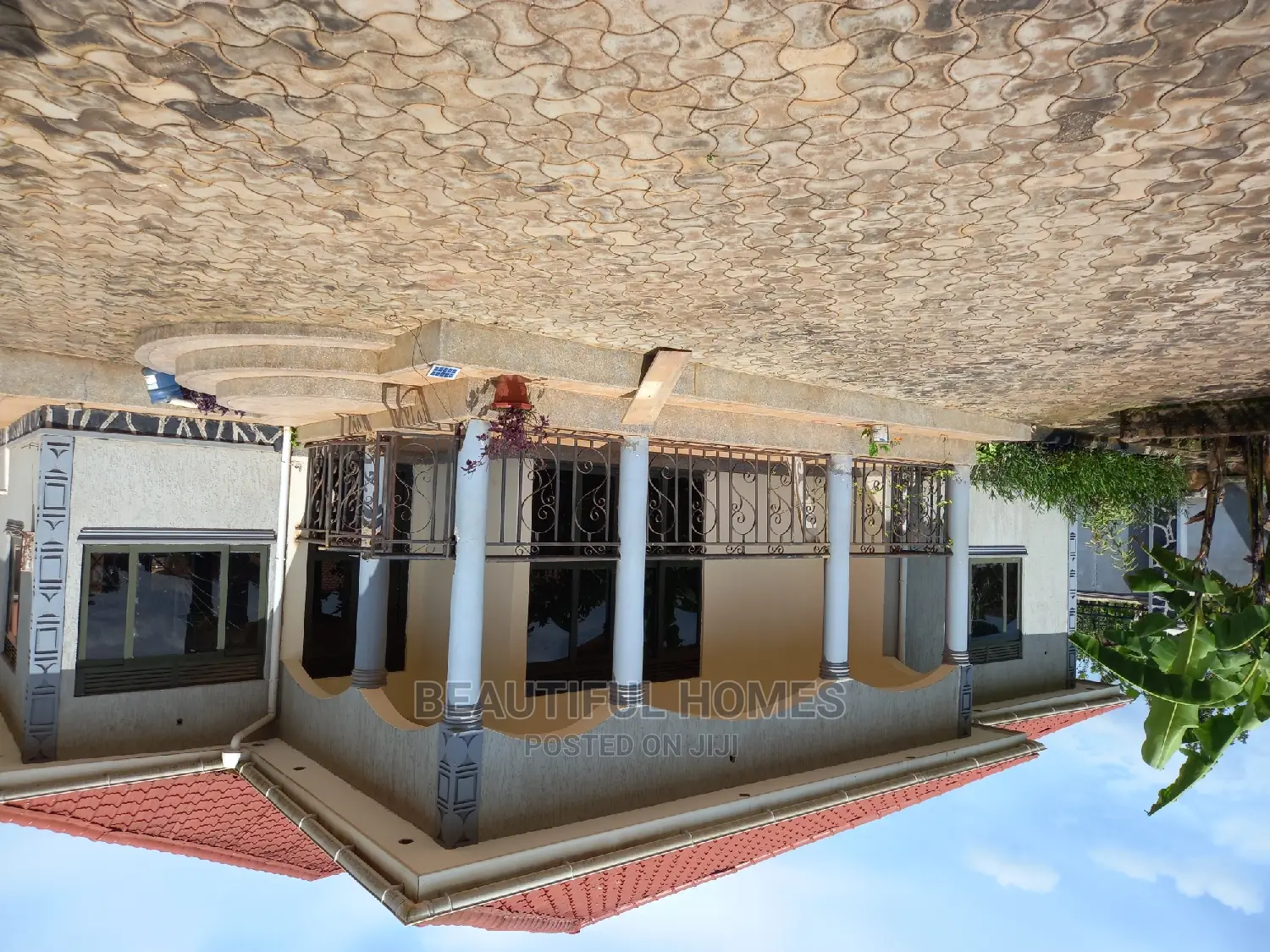 Furnished 4bdrm House in Kira for Sale