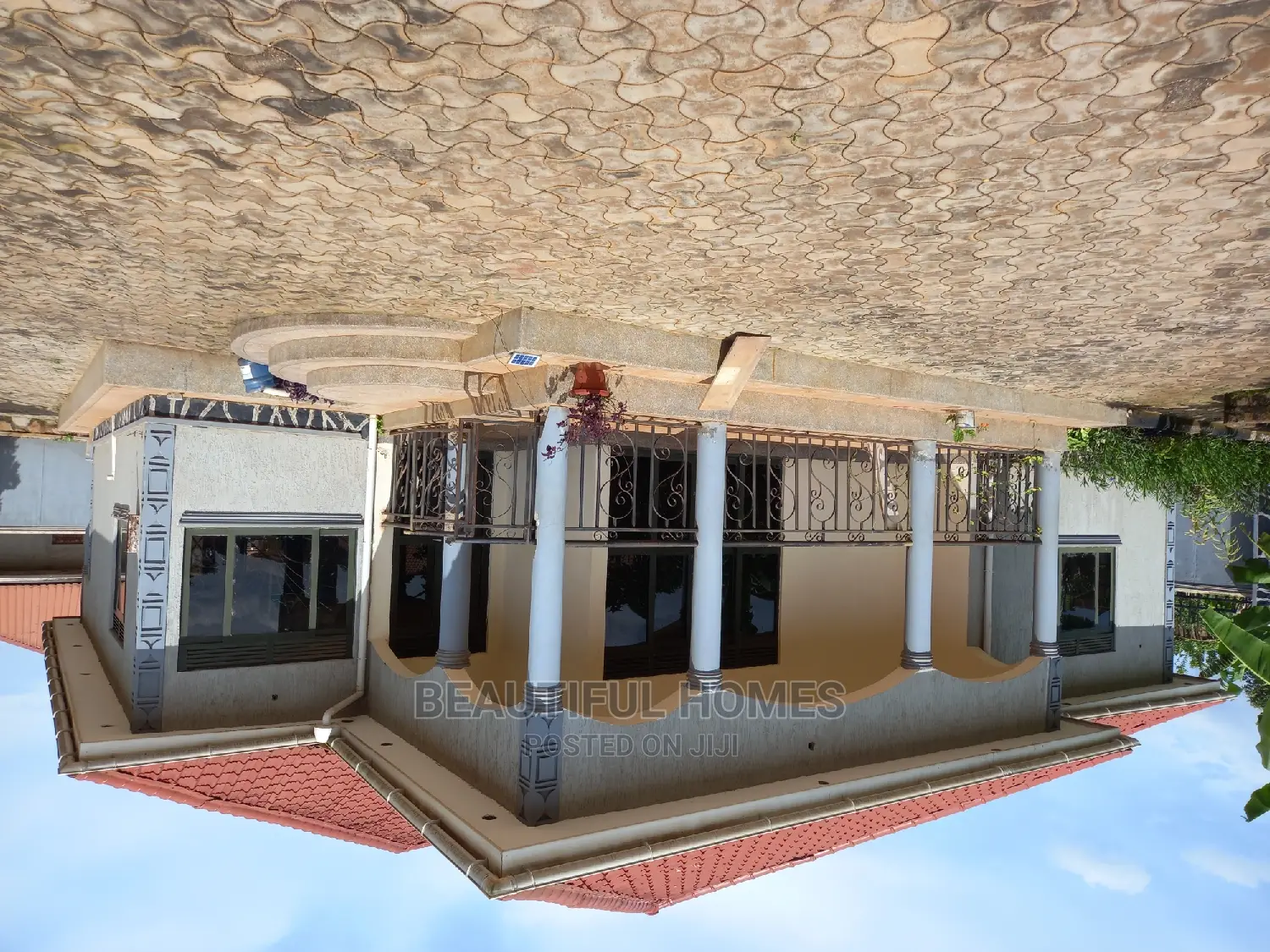 Furnished 4bdrm Bungalow in Kira for Sale