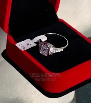 Engagement Rings Available at a Good and Affordable Price