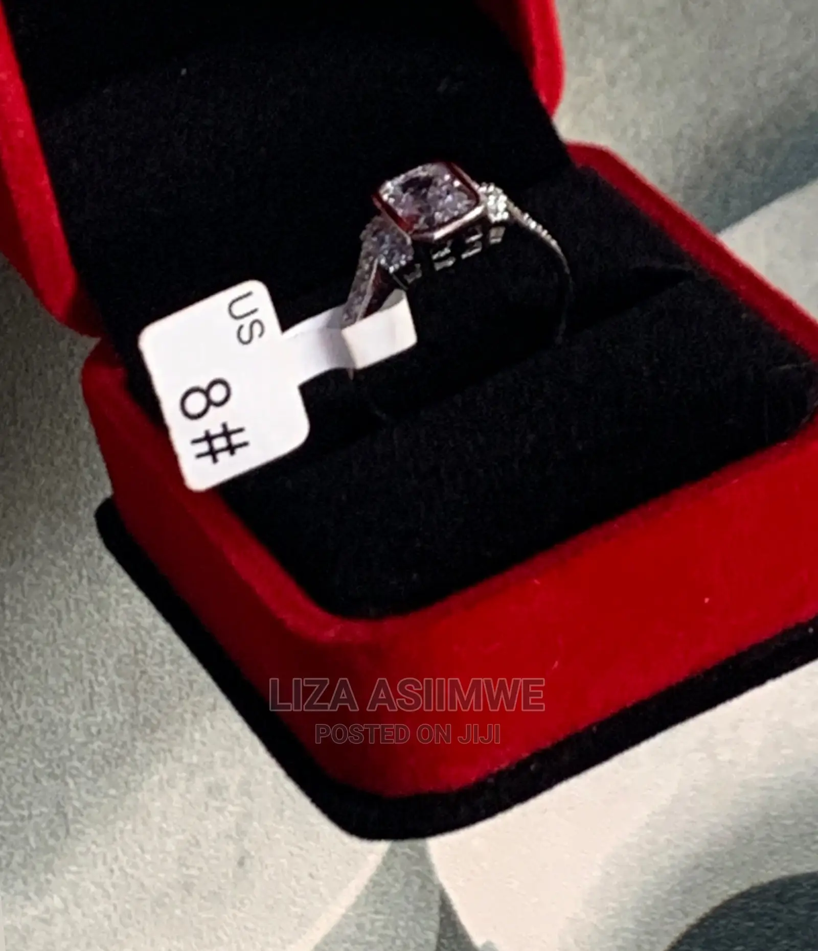 Engagement Rings Available at a Good and Affordable Price