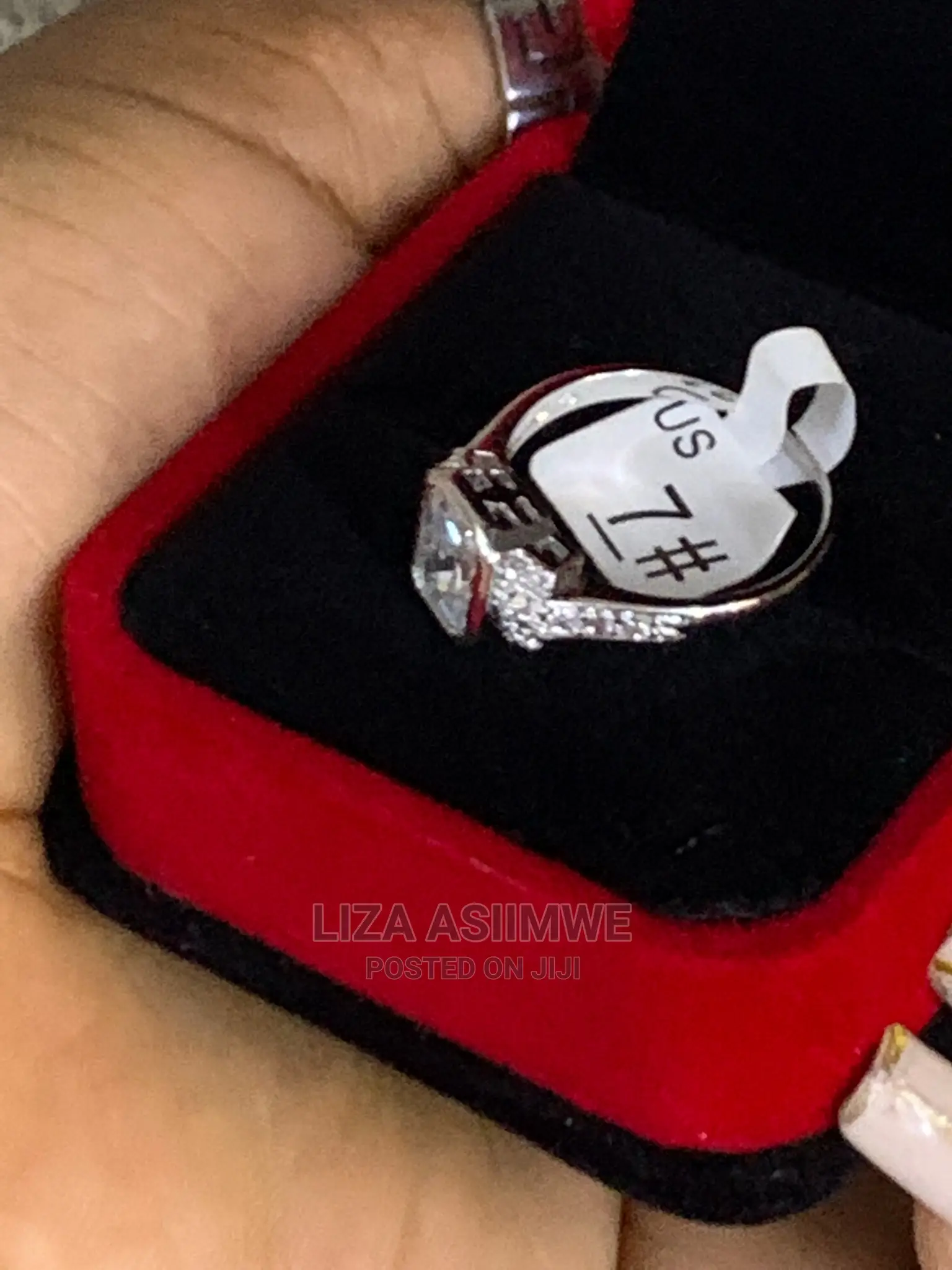 Engagement Rings Available at a Good and Affordable Price