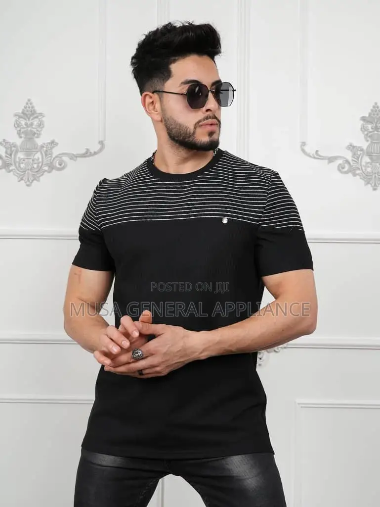 Roundneck Tshirts 001