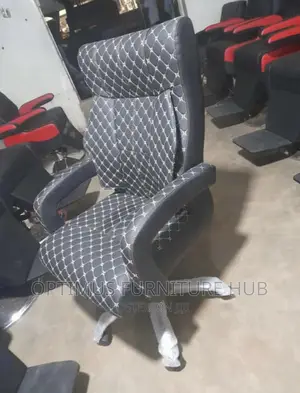 Office Chair (Spotted)