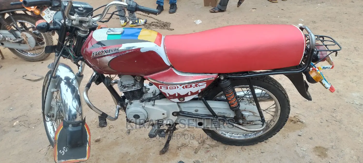 Bajaj Avenger 160 Street 2013 Red