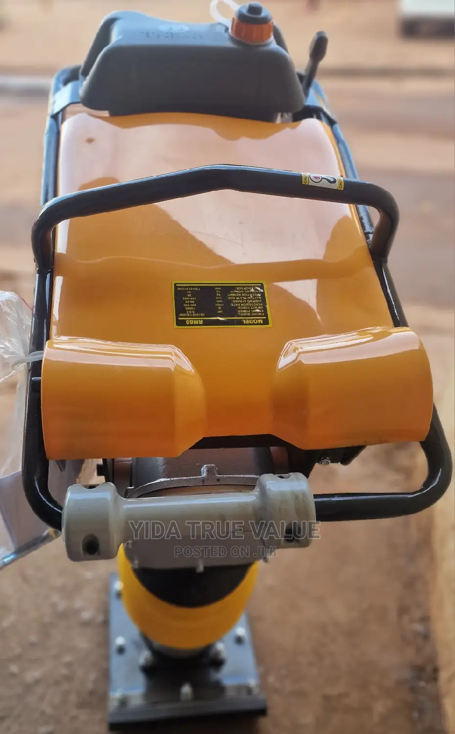 Jumping Compactor Robin Type
