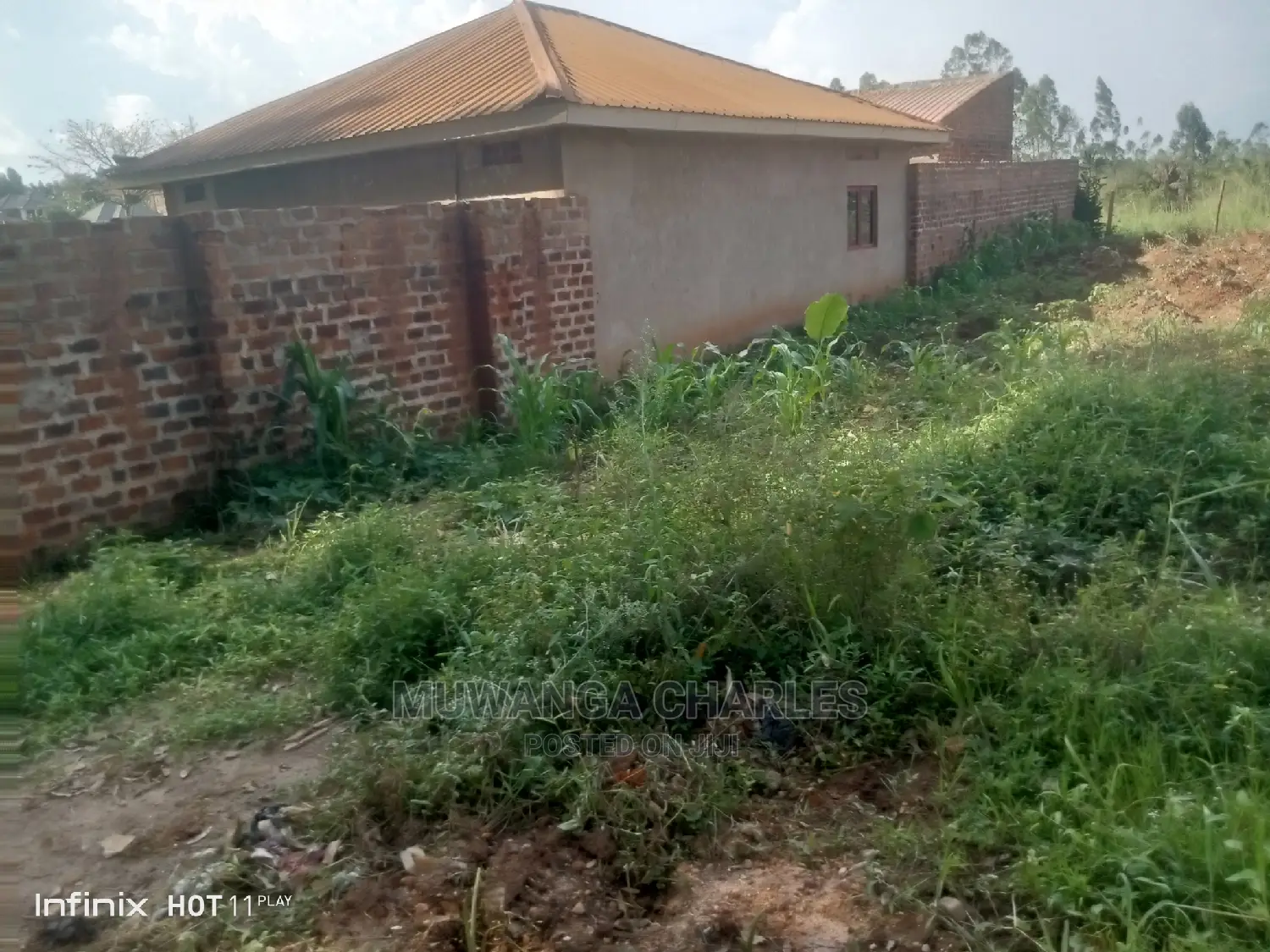 Plot Available for Sale at Buwate
