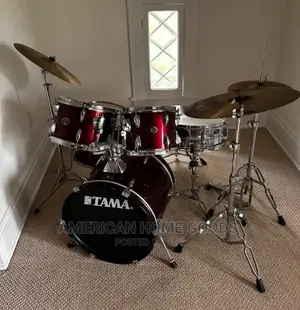 TAMA Drum Set With Cymbals and Hi-Hat in Excellent Condition