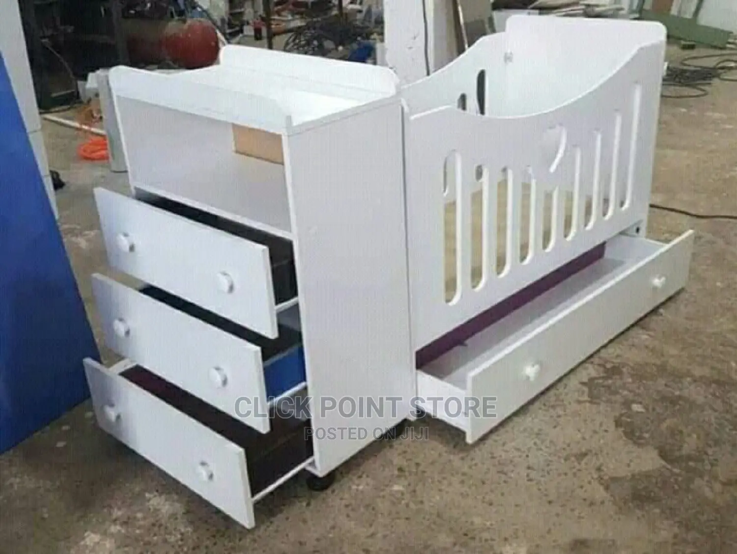 Baby Beds/ Baby Cot Bed/ Wooden Baby Beds / Cot Bed/ Crib