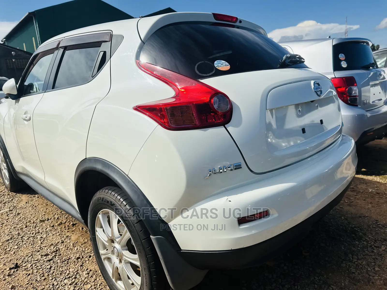 Nissan Juke S AWD 2011 White