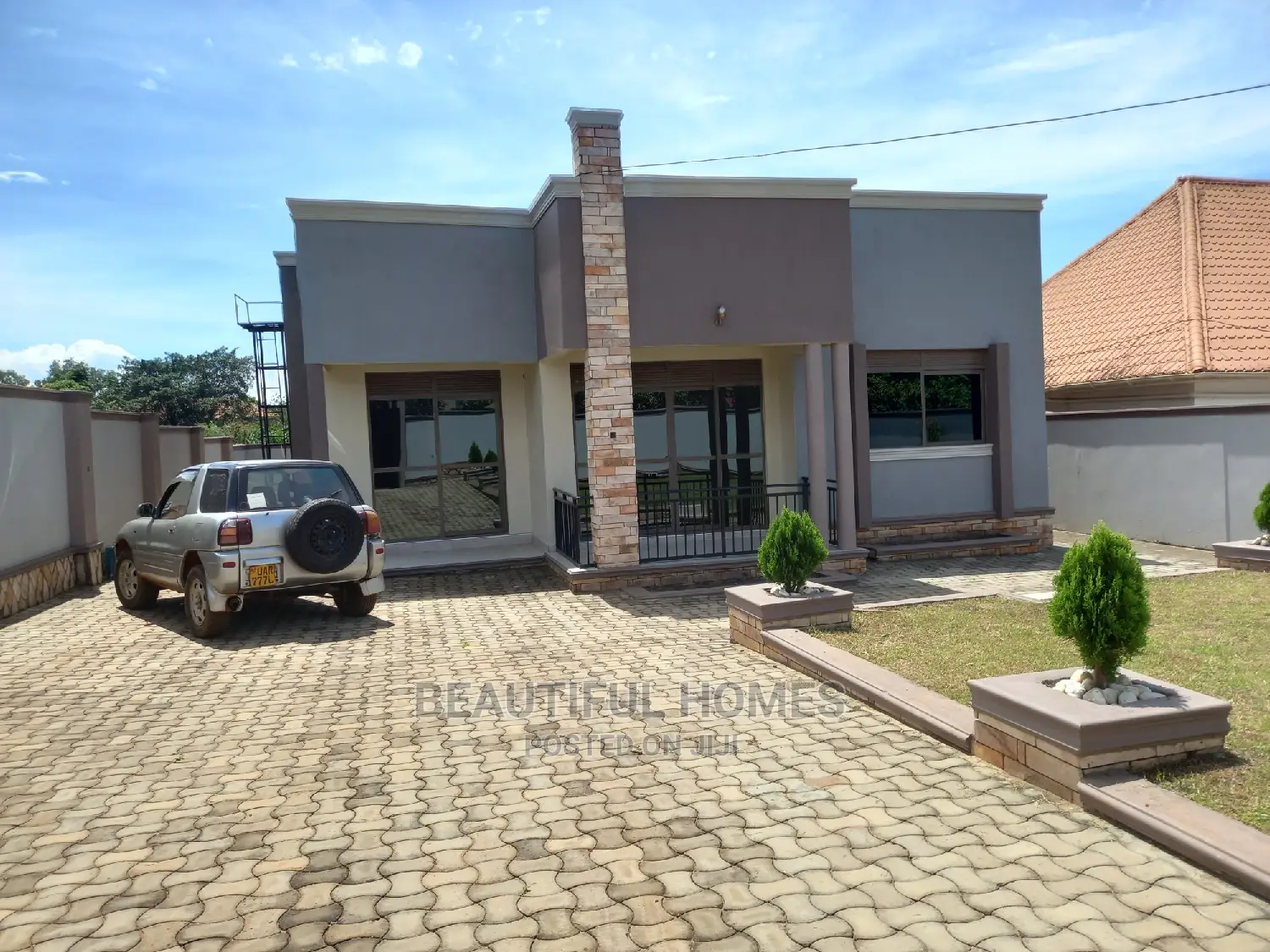 Furnished 4bdrm Bungalow in Kira, Central Division for Sale