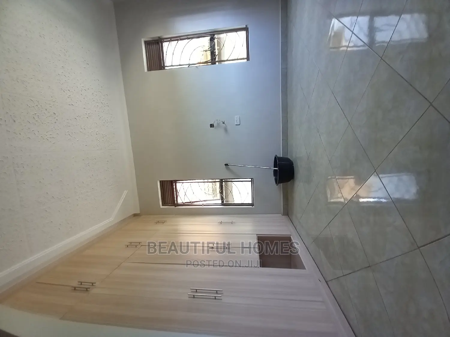 Furnished 4bdrm Bungalow in Kira for Sale
