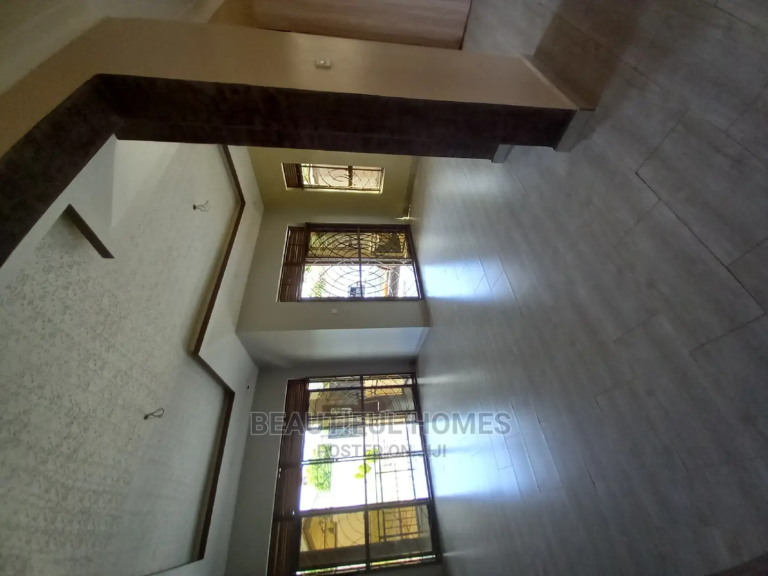 Furnished 4bdrm Maisonette in Kira for Sale