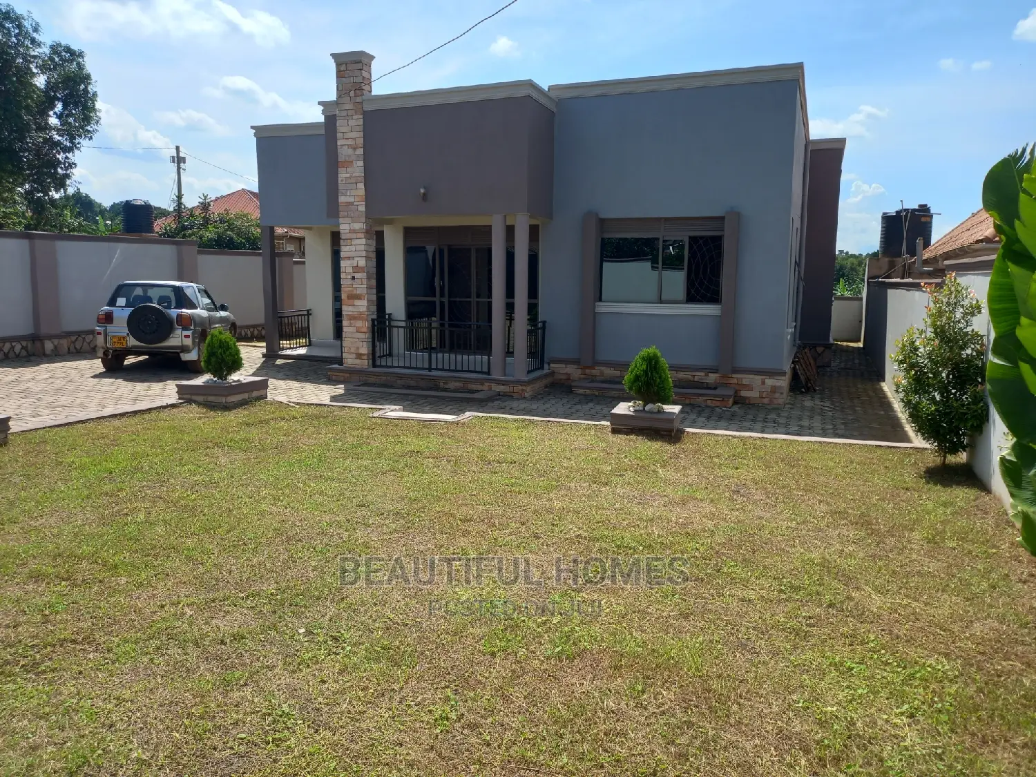 Furnished 4bdrm House in Kira for Sale