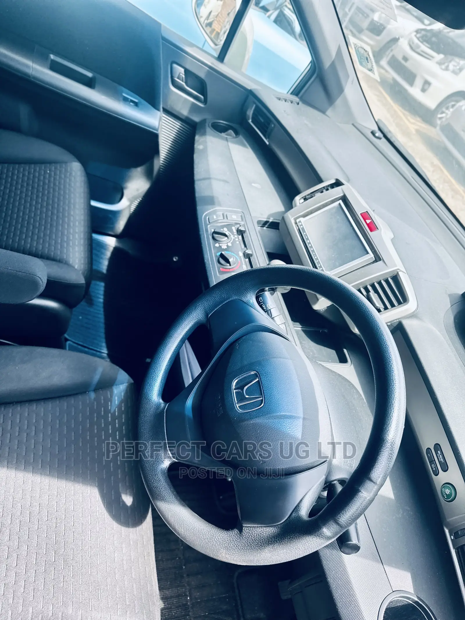 Honda Freed 2010 Silver