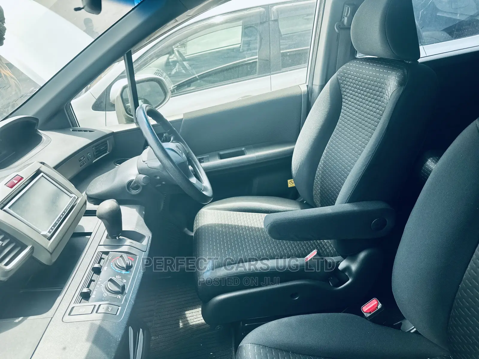Honda Freed 2010 Silver