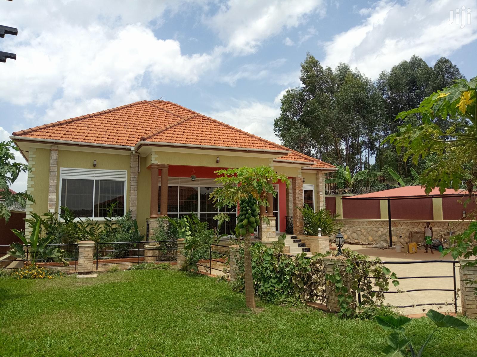 Kiira's Most Well Finished House on Sell