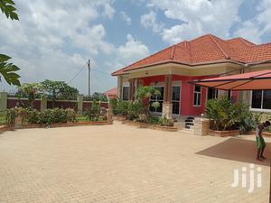 Kiira's Most Well Finished House on Sell