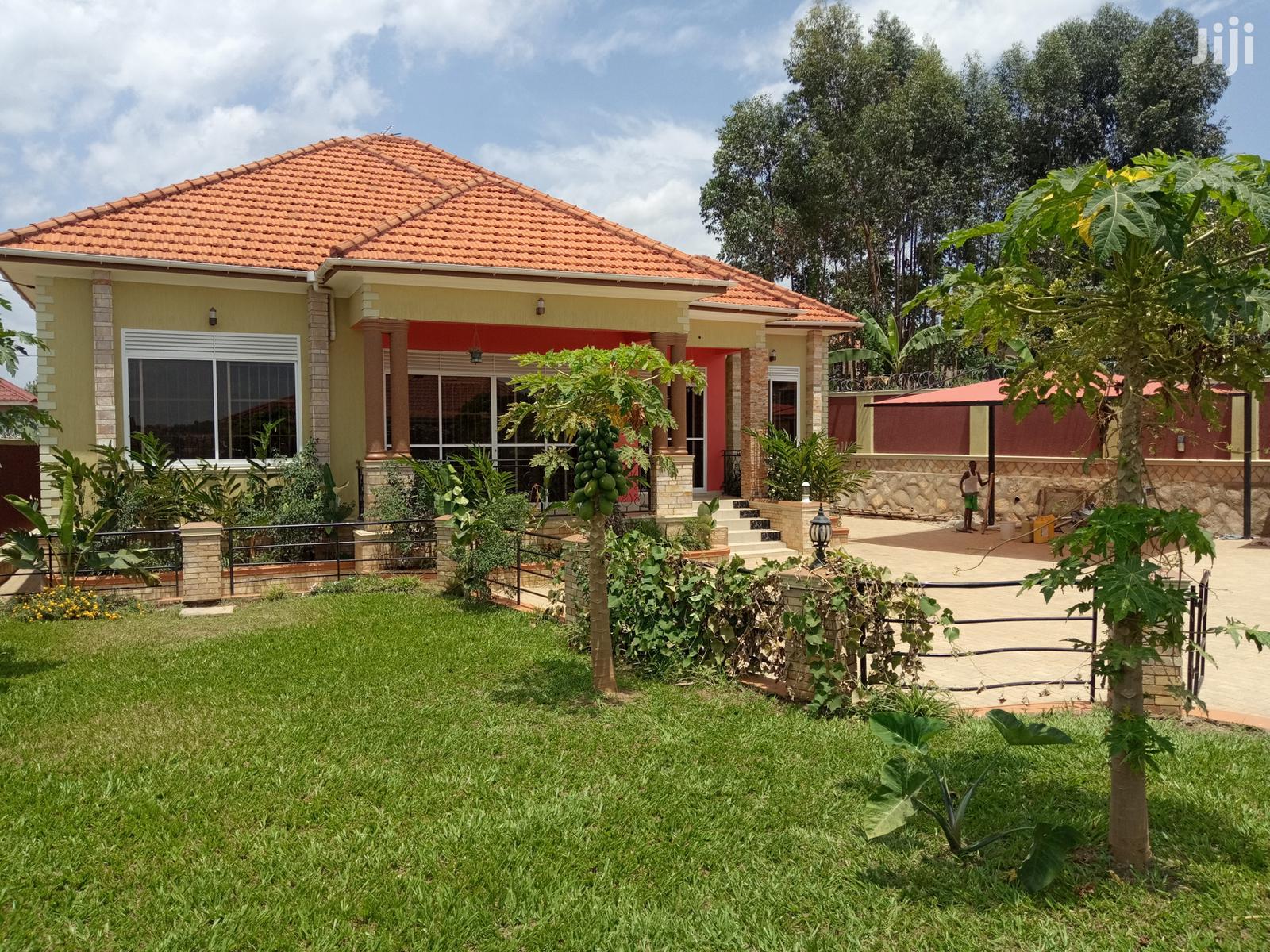 Kiira's Most Well Finished House on Sell