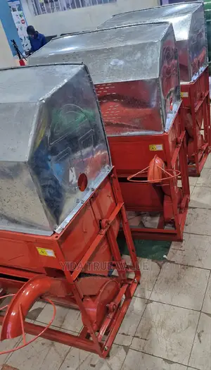 Wheat Thrasher With Petrol Engine
