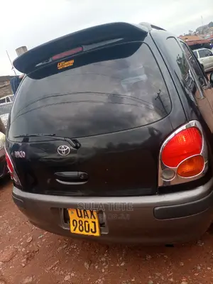 Toyota Corolla Spacio 1.6 (4 Seater) 2000 Black