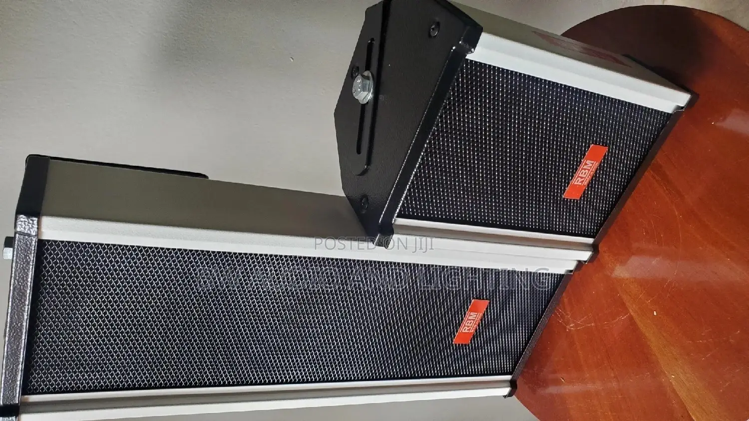 Column Speakers/ Wall Speakers /Wall Mount Speakers