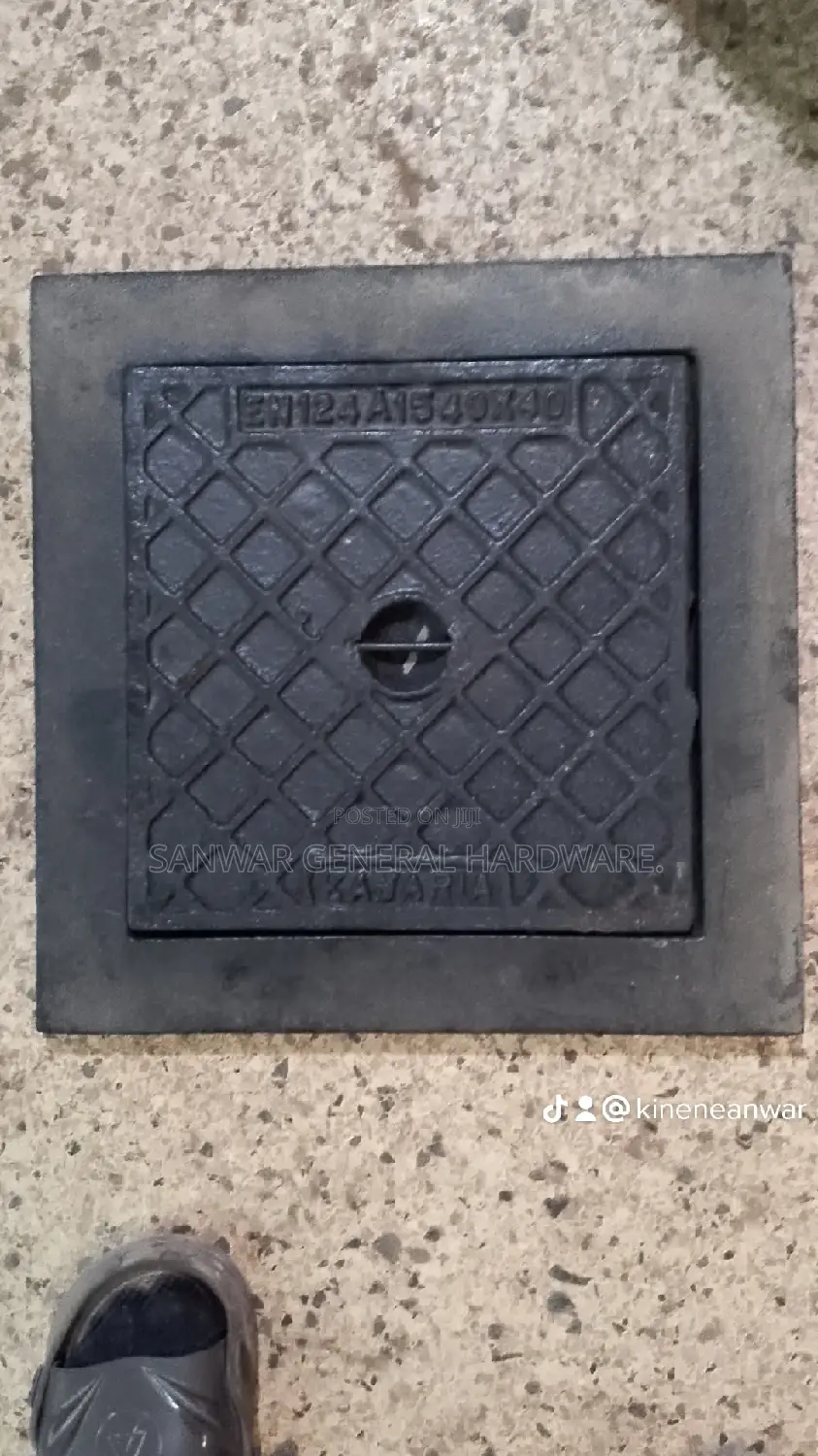 40x40, Manhole Covers. Metalic (Heavy Duty)