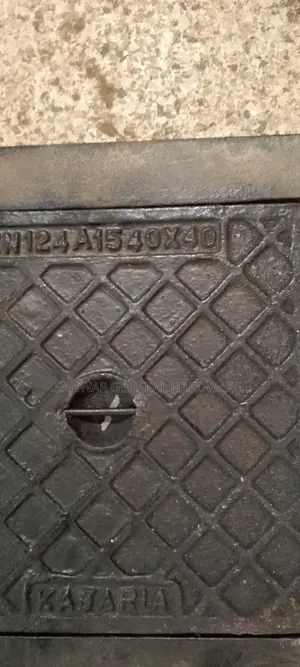 40x40, Manhole Covers. Metalic (Heavy Duty)