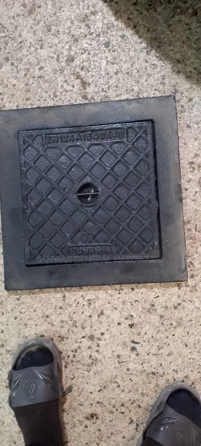 40x40, Manhole Covers. Metalic (Heavy Duty)