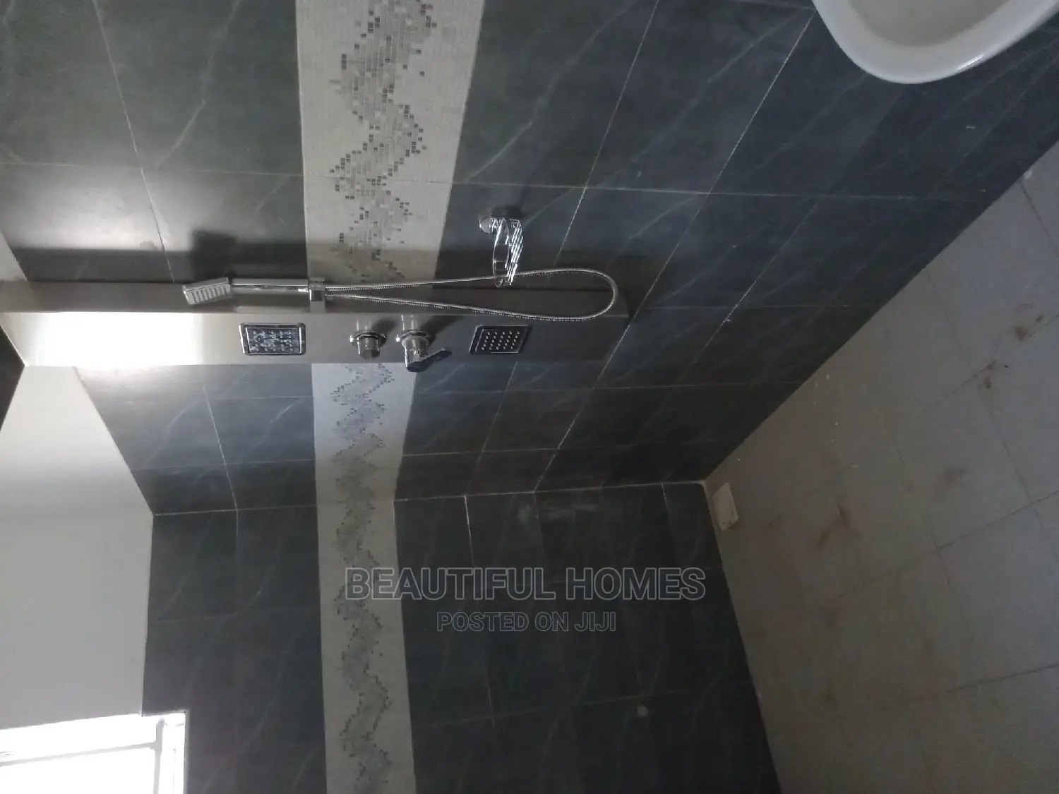 Furnished 2bdrm Apartment in Kyaliwajjara, Central Division for Sale