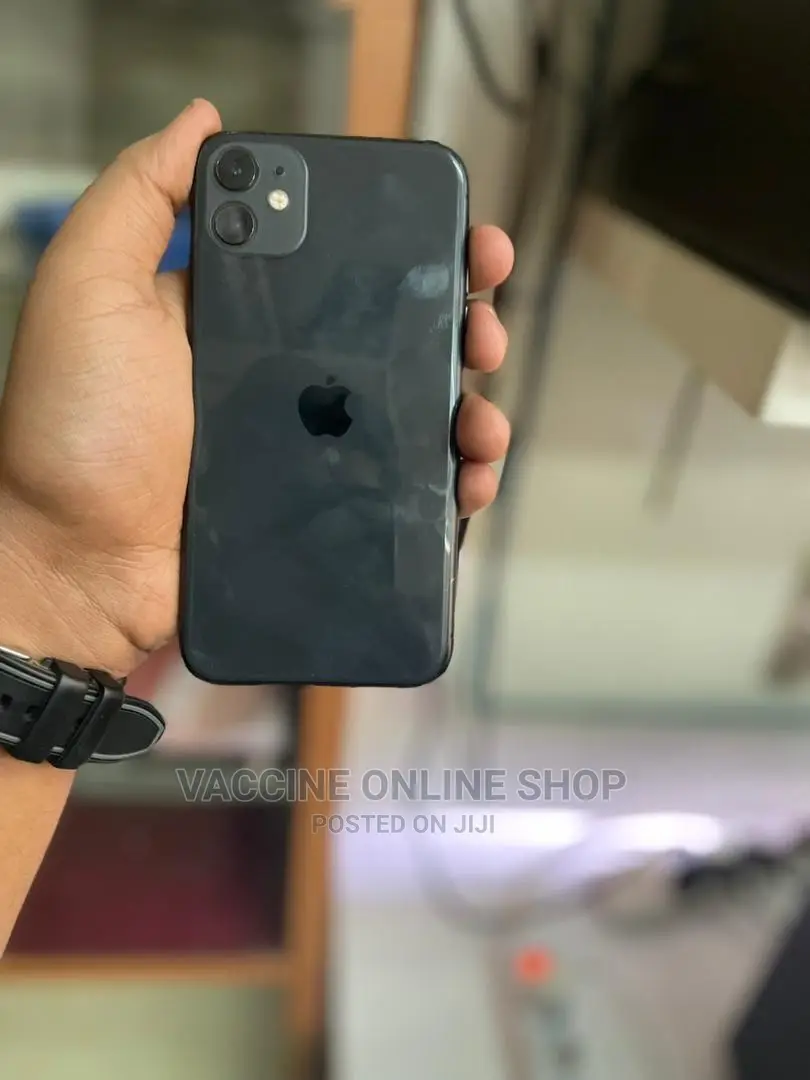 Apple iPhone 11 64 GB Black