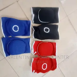 Sports Knee Cap Original Materials All Different Colours