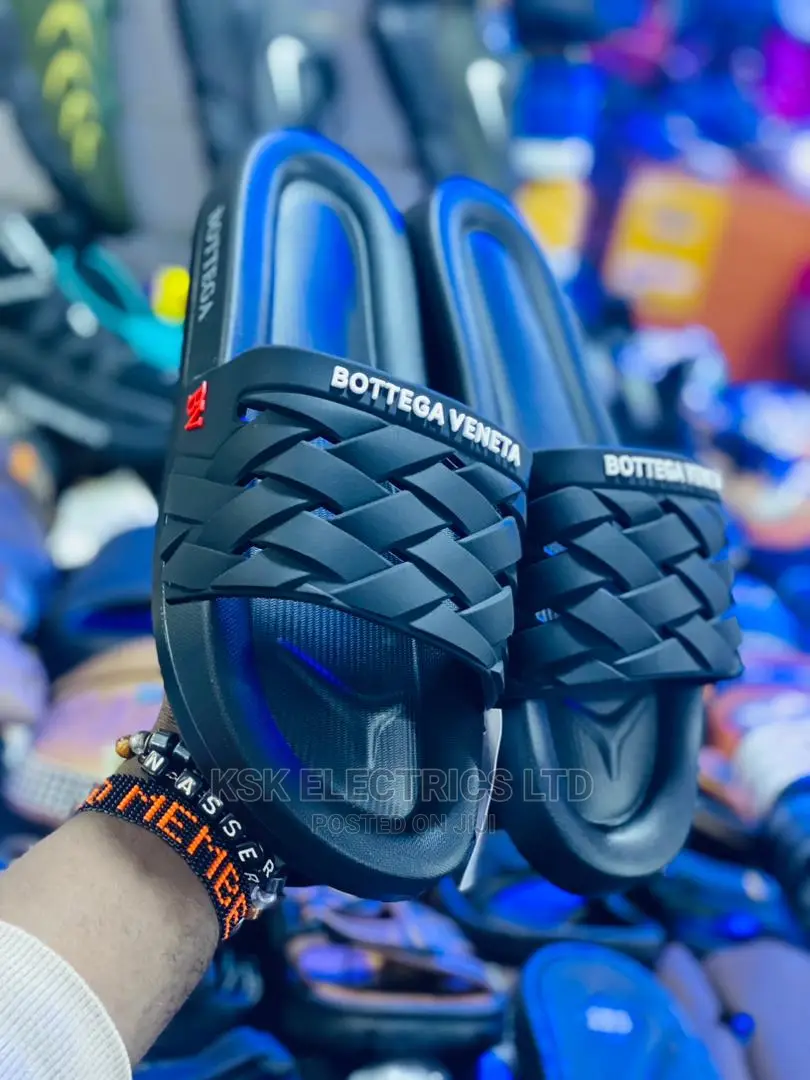 Push in Sandles