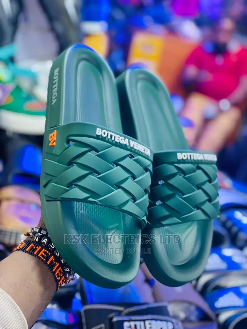 Push in Sandles