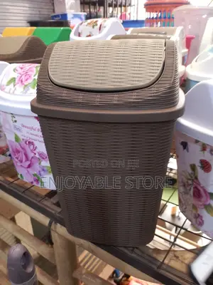 Plastic Dust Bins