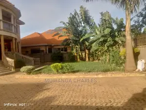 6bdrm Duplex in Fs Properties Ltd, Central Division for rent
