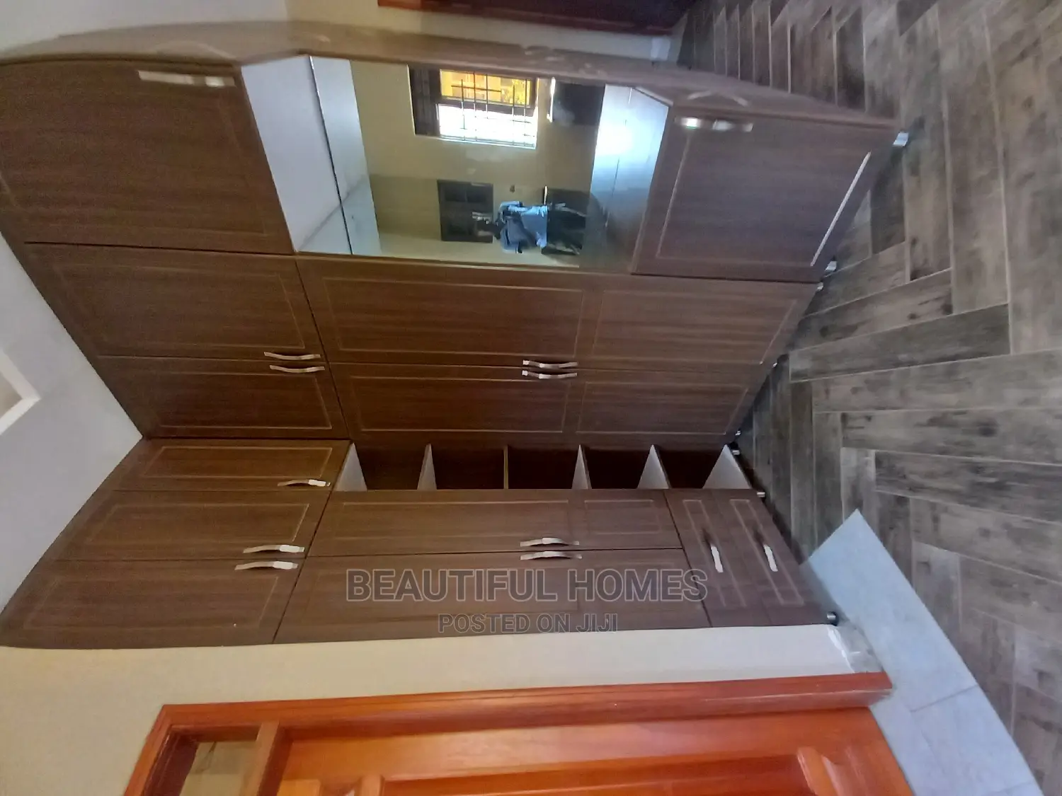 Furnished 6bdrm House in Kisaasi Corporate, Nakawa for Sale