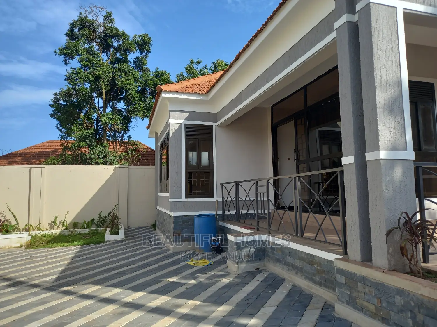 Furnished 4bdrm Bungalow in Kisaasi, Nakawa for Sale