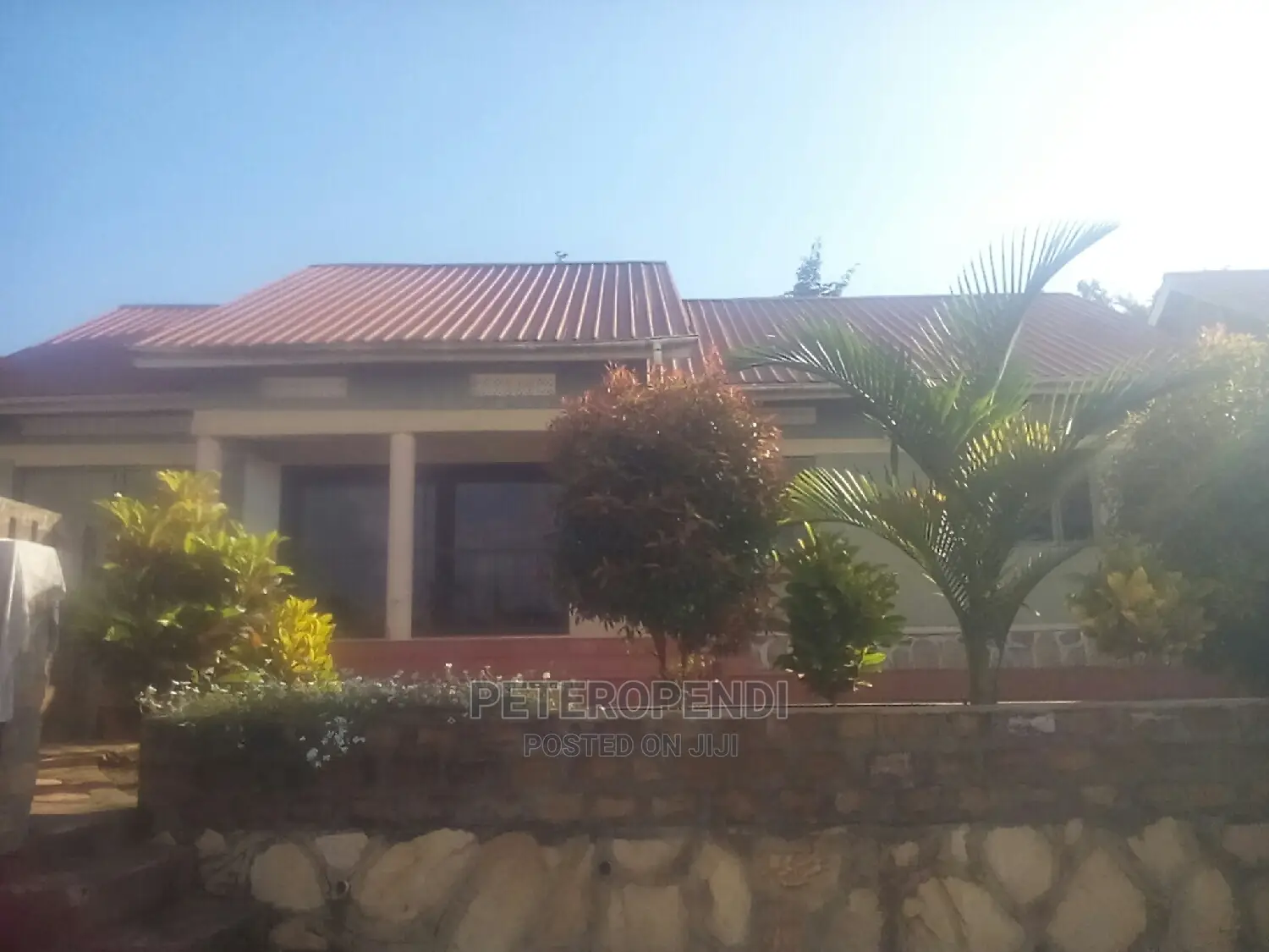 3bdrm Bungalow in Kira for sale