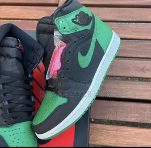 Air Jordan 1 High OG Retro “Pine Green” 2020