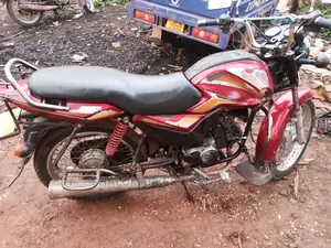 New Mahindra Duro 2018 Red