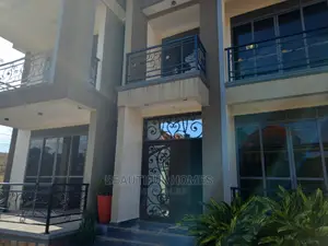 Furnished 5bdrm Duplex in Kyanja Wealthy, Nakawa for Sale