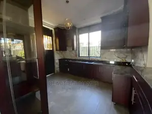 Furnished 5bdrm Mansion in Kyanja All Tarmack, Nakawa for Sale