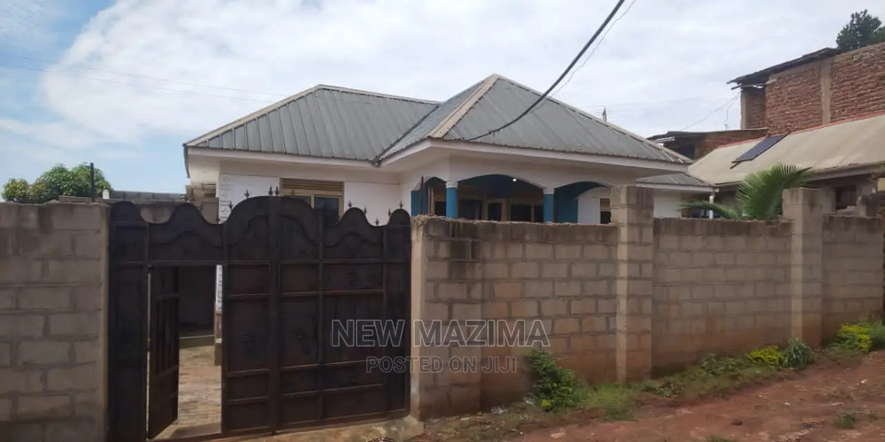 2bdrm House in Kawempe Kawanda, Central Division for Sale