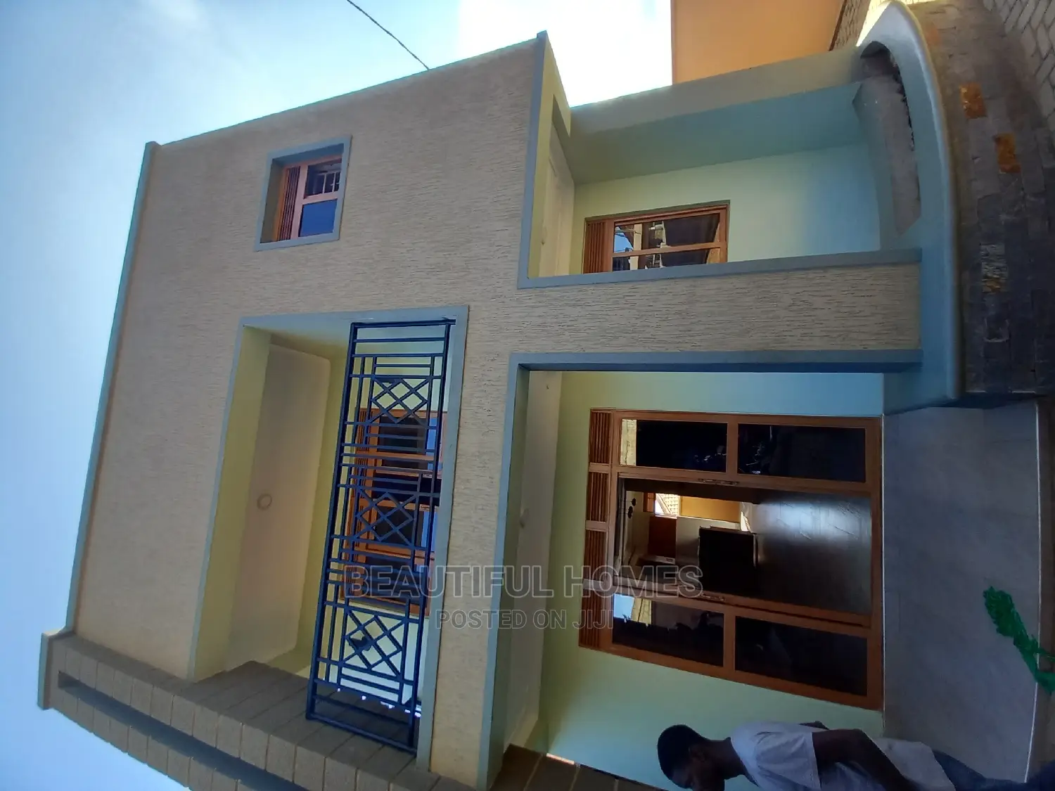Furnished 4bdrm Duplex in Kyanja, Nakawa for Sale