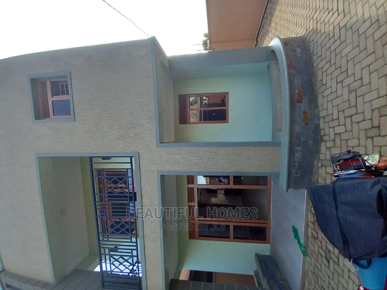 Furnished 4bdrm Maisonette in Kyanja, Nakawa for Sale