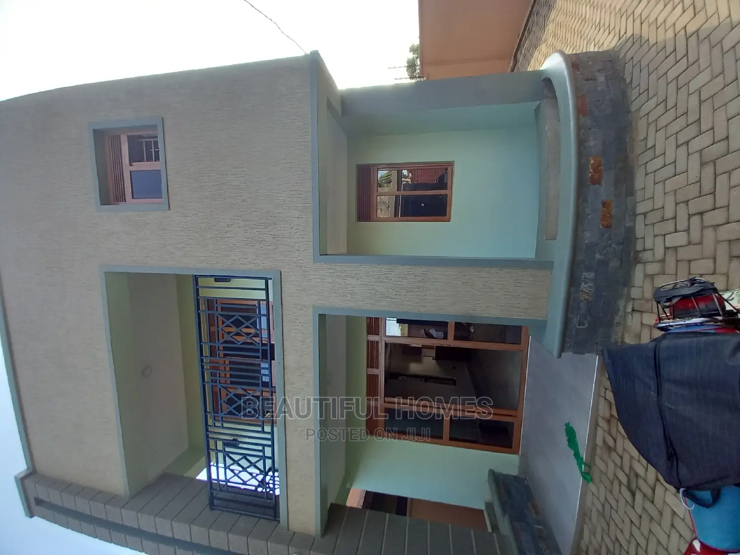 Furnished 4bdrm Maisonette in Kyanja, Nakawa for Sale