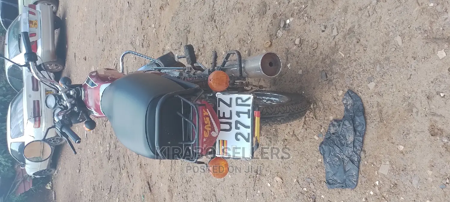 New Bajaj Boxer 100 2014 Purple