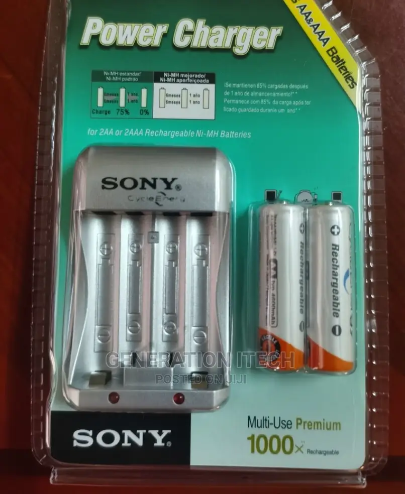 Sony Battery Charger With Rechargeable Batteries