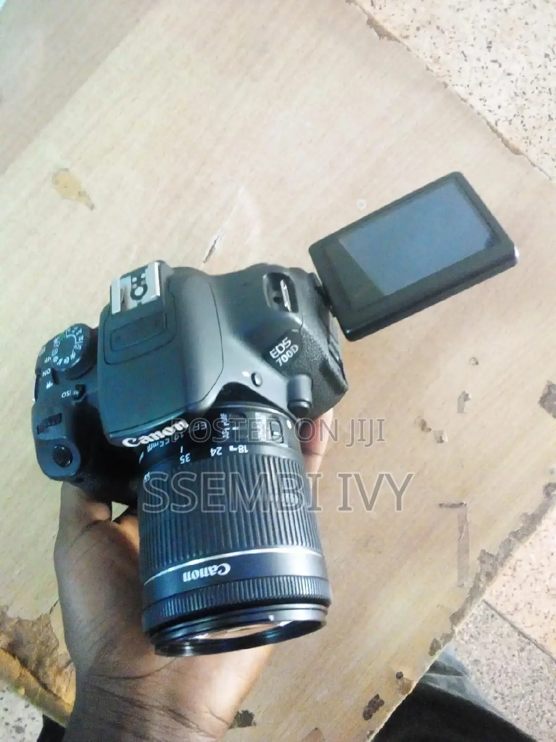 CANON EOS 700D Pro. Camera.